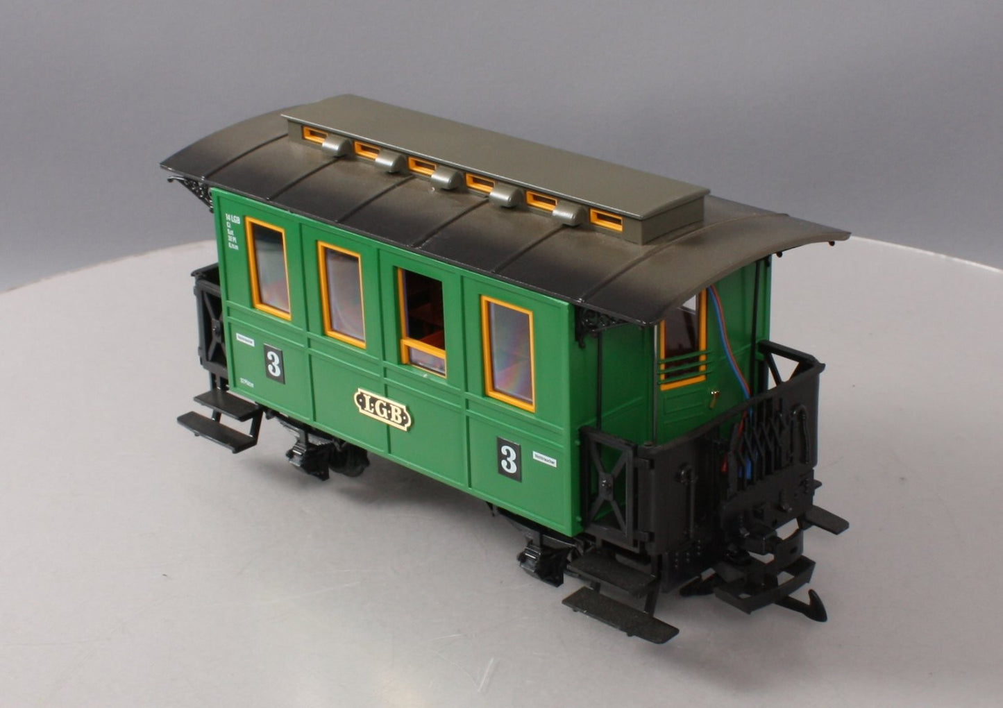 LGB 3010 Green 4-Wheel Passenger Car with Light LN/Box