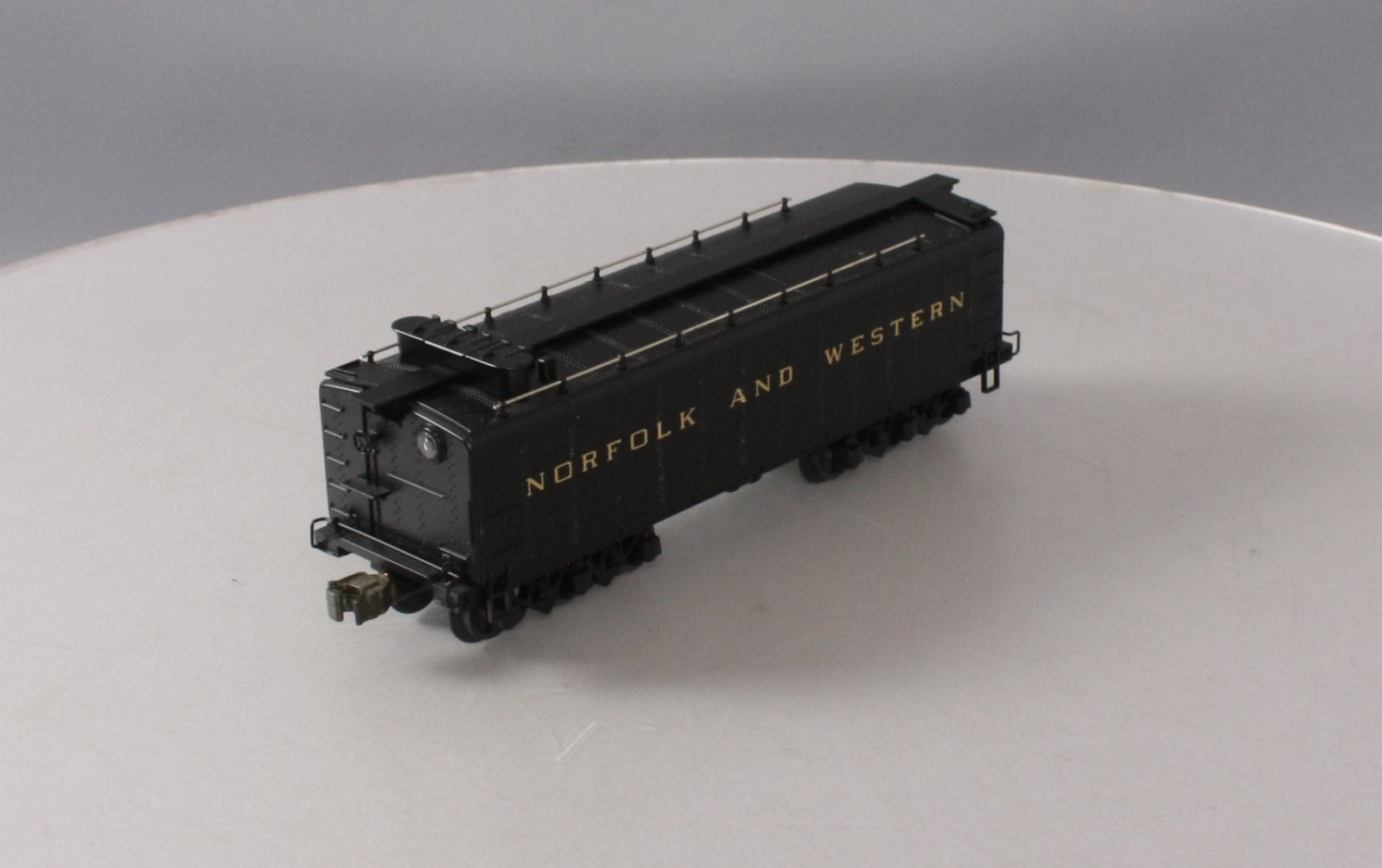 MTH 20-3127 O Gauge Norfolk & Western Y6b Die-Cast Auxiliary Water Tender LN/Box