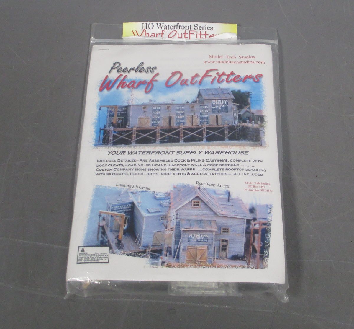 Model Tech Studios 50074 HO Scale Peerless Wharf Outfitters Kit