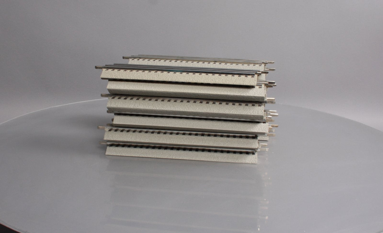 Lionel 6-12014 FasTrack 10 Inch Straight Track (20) EX