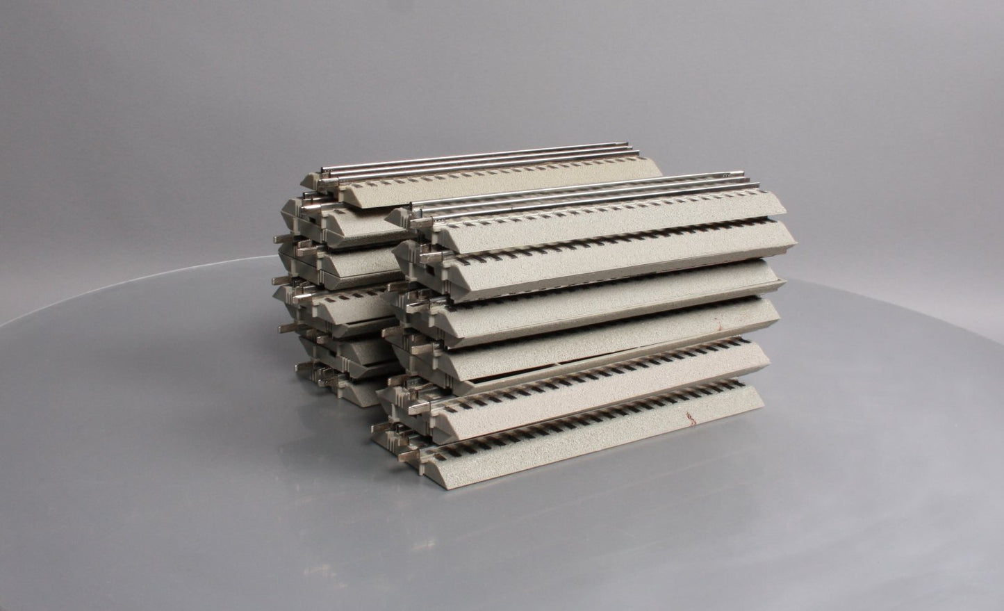 Lionel 6-12014 FasTrack 10 Inch Straight Track (20) EX