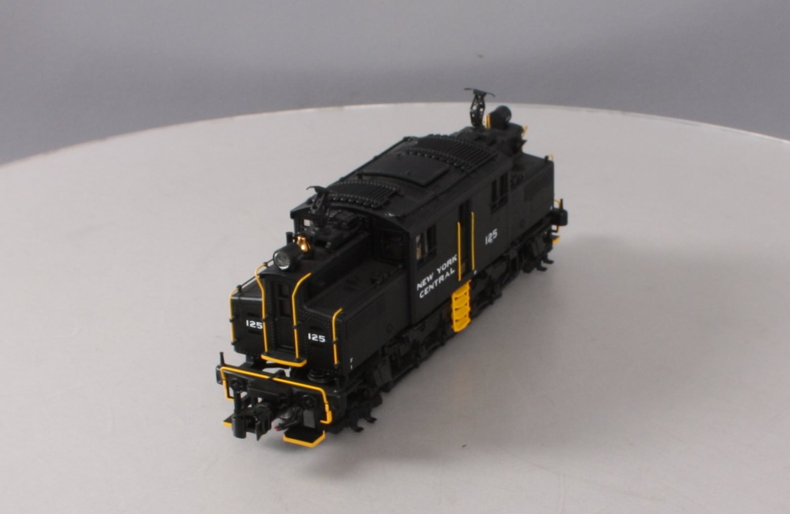 Lionel 6-18373 O Gauge New York Central S-2 Electric Locomotive #125 with TMCC LN/Box