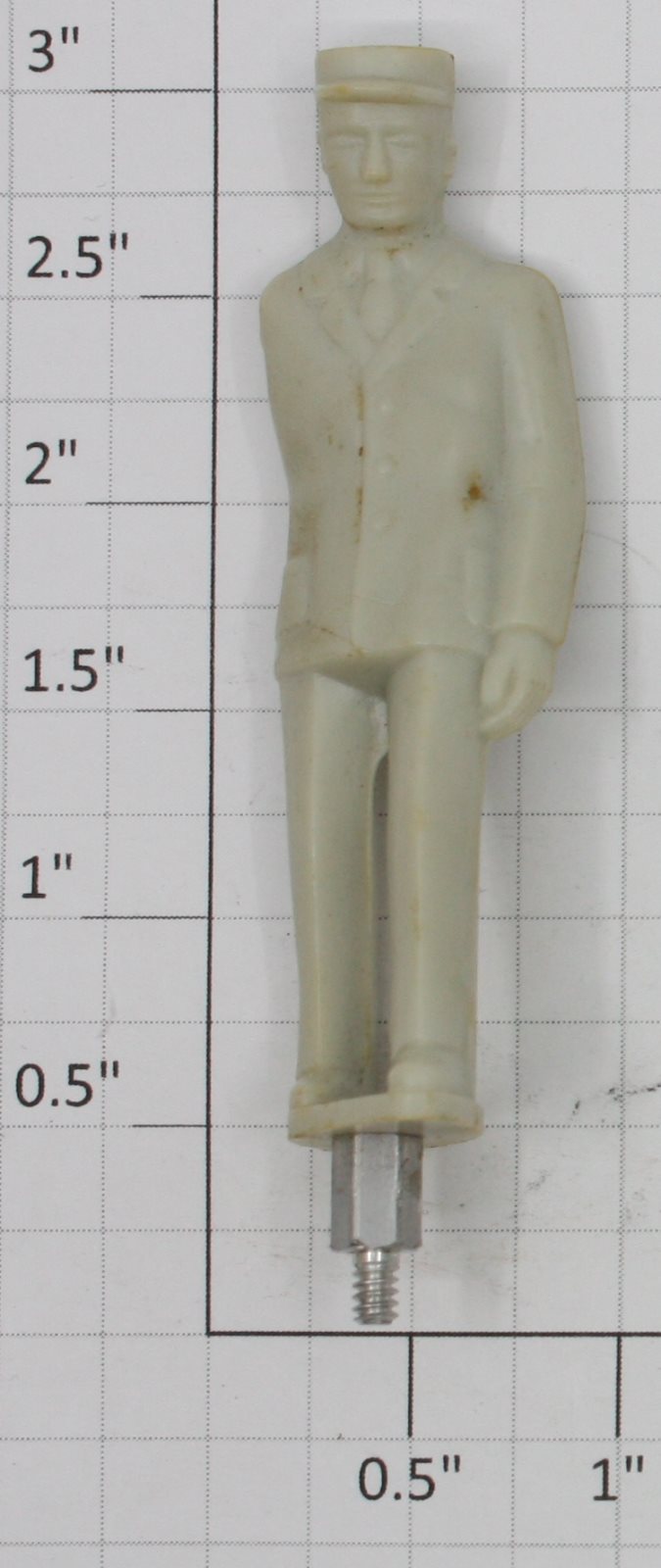 Lionel 145-27 Gray Gateman Figure without Arm