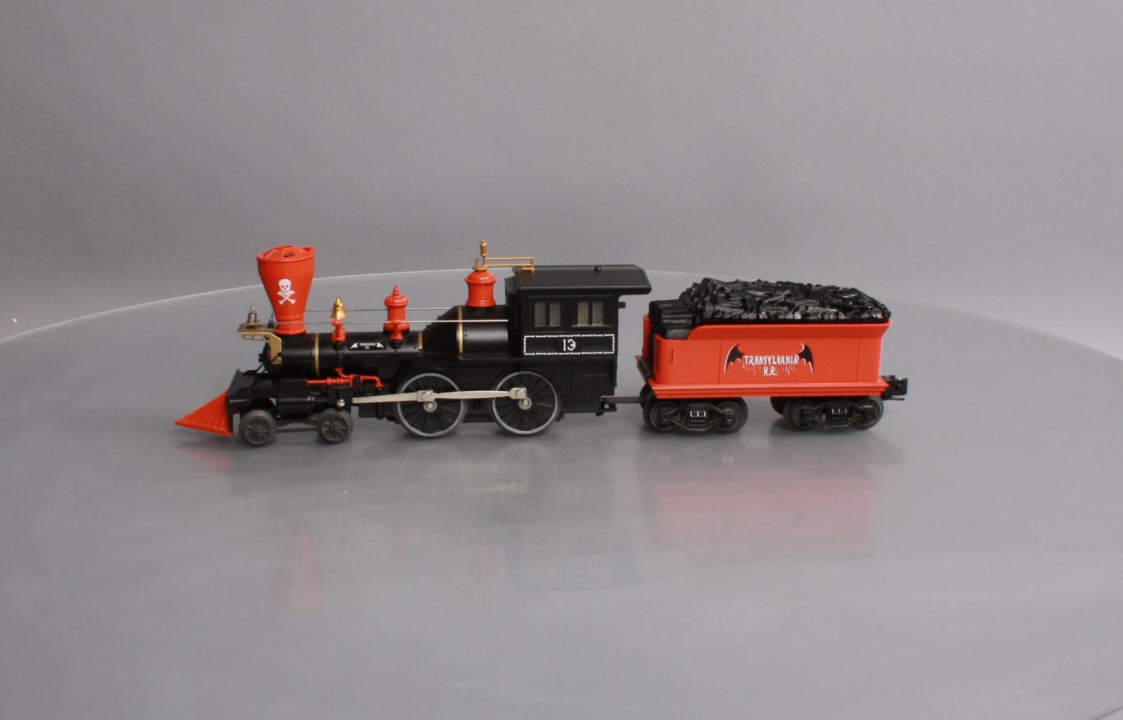 Lionel 6-18730 Halloween General Steam Locomotive and Tender #13 LN/Box