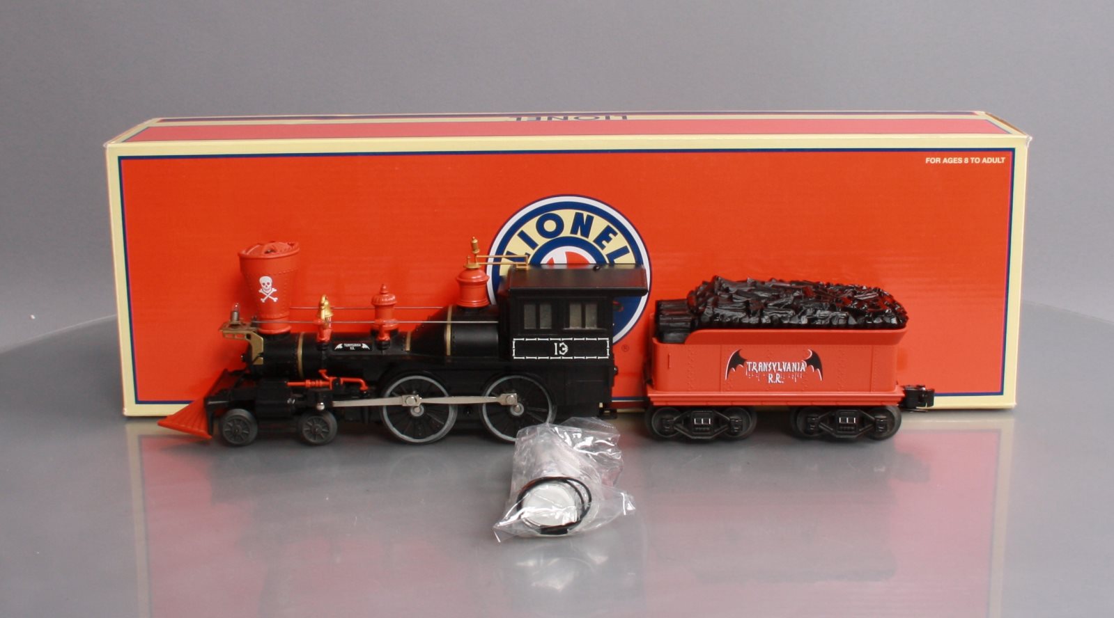 Lionel 6-18730 Halloween General Steam Locomotive and Tender #13 LN/Box