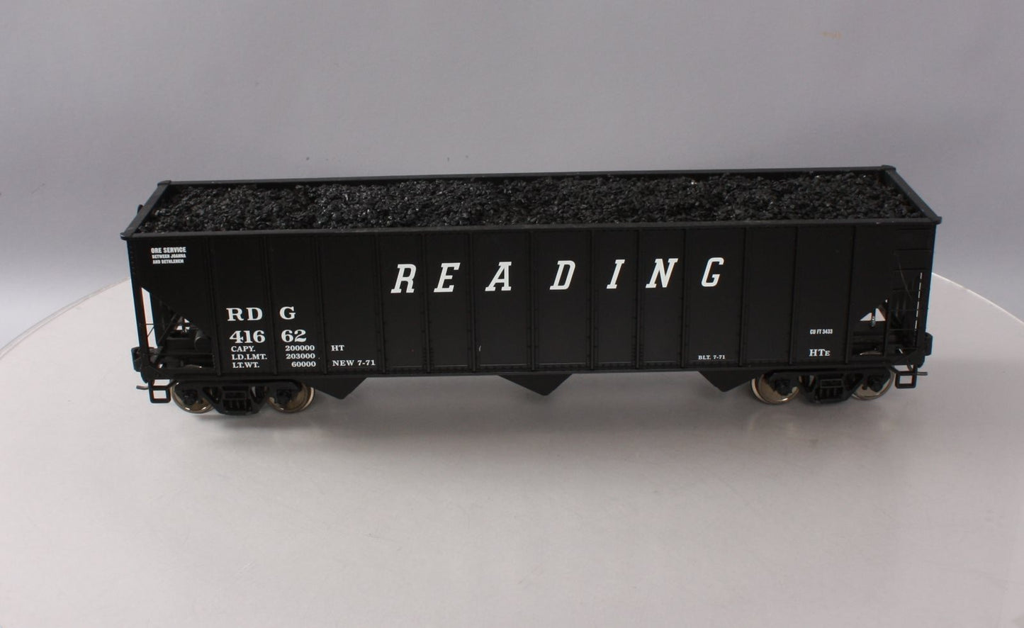 Aristo-Craft 41423 Reading 3 Bay 100 Ton Coal Hopper - Metal Wheels