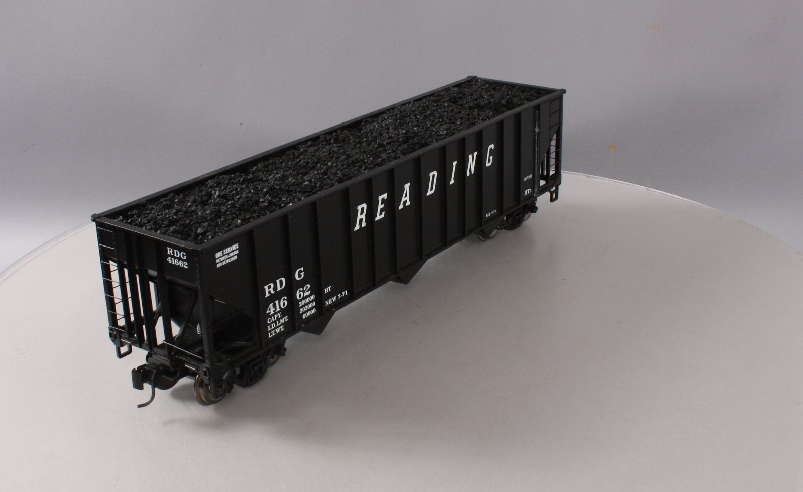 Aristo-Craft 41423 Reading 3 Bay 100 Ton Coal Hopper - Metal Wheels