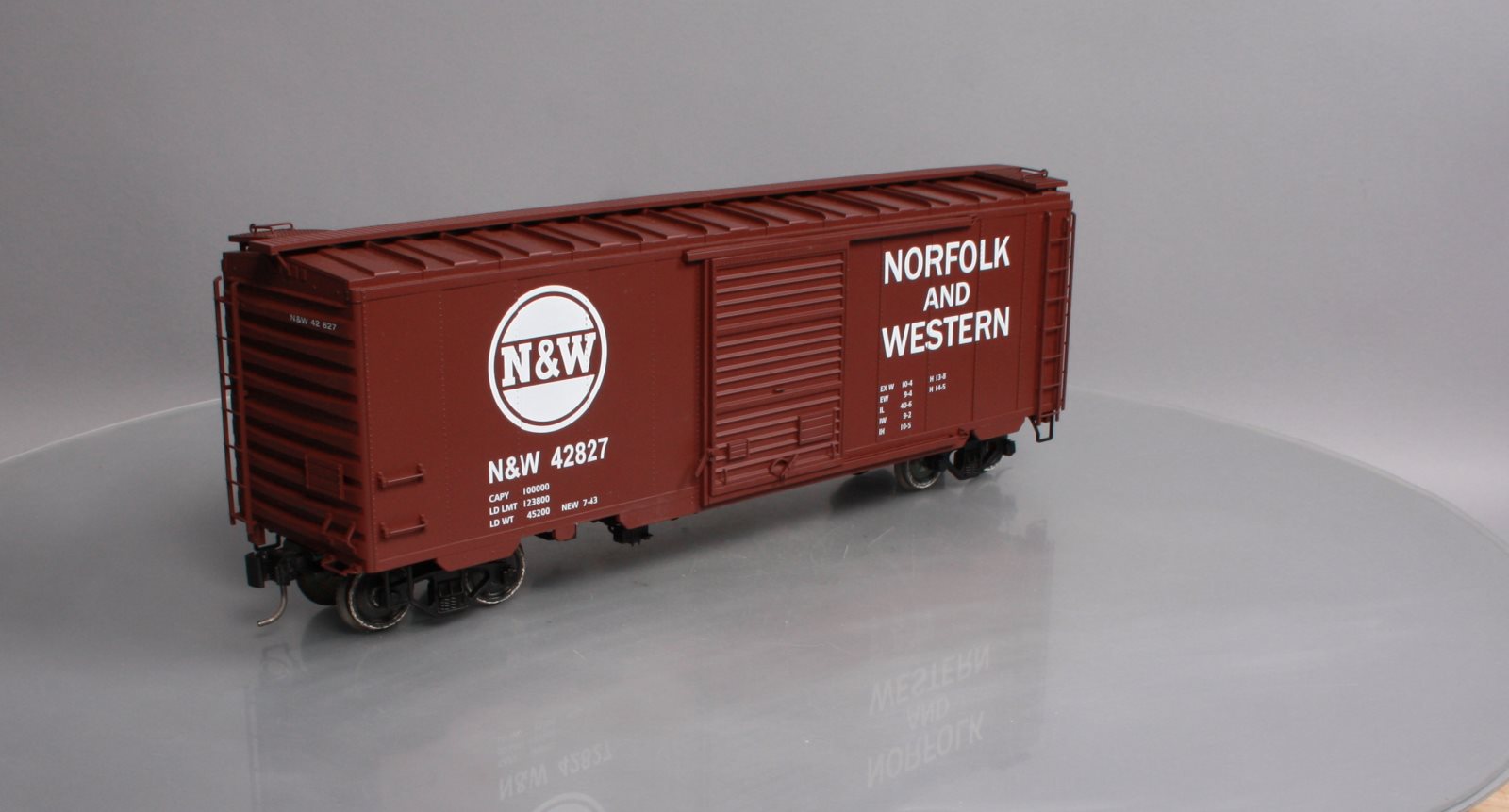 American Mainline G401-15 Norfolk and Western PS-1 Box Car #42827 EX/Box
