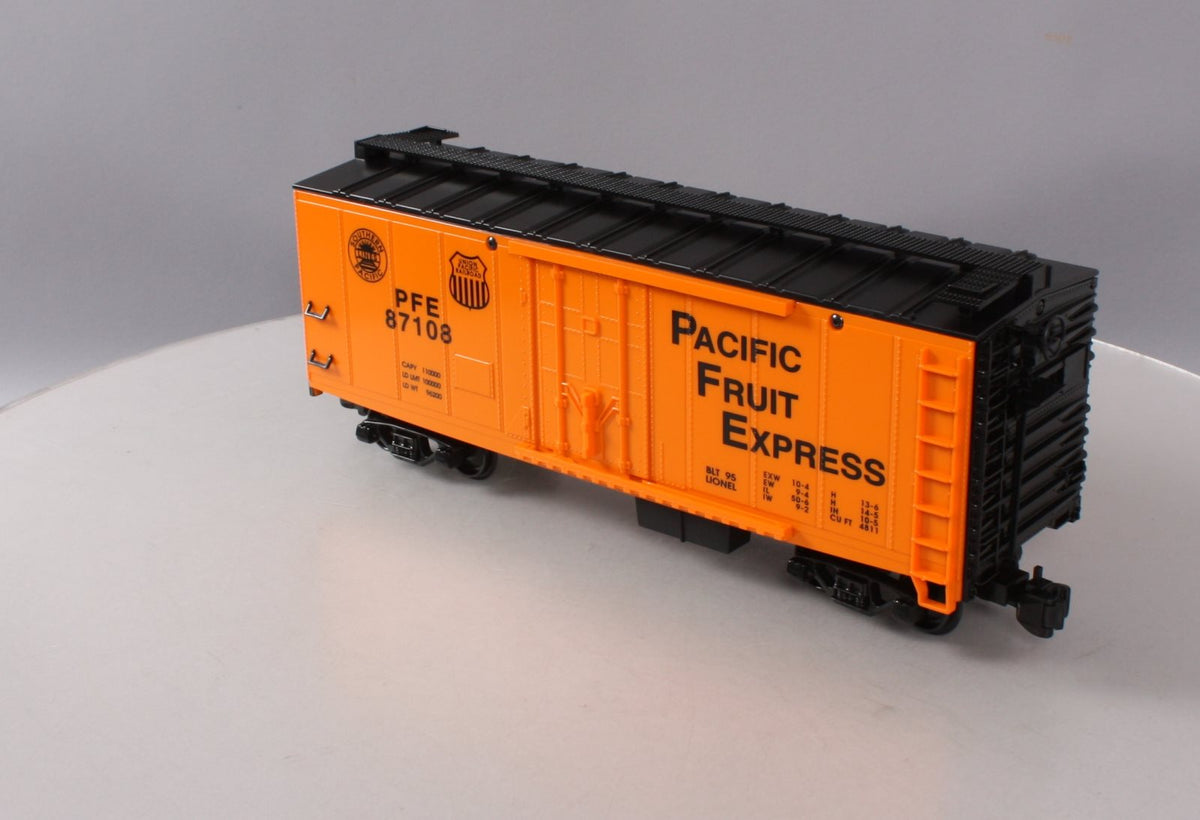 Lionel 8-87108 G Scale Pacific Fruit Express Reefer LN/Box