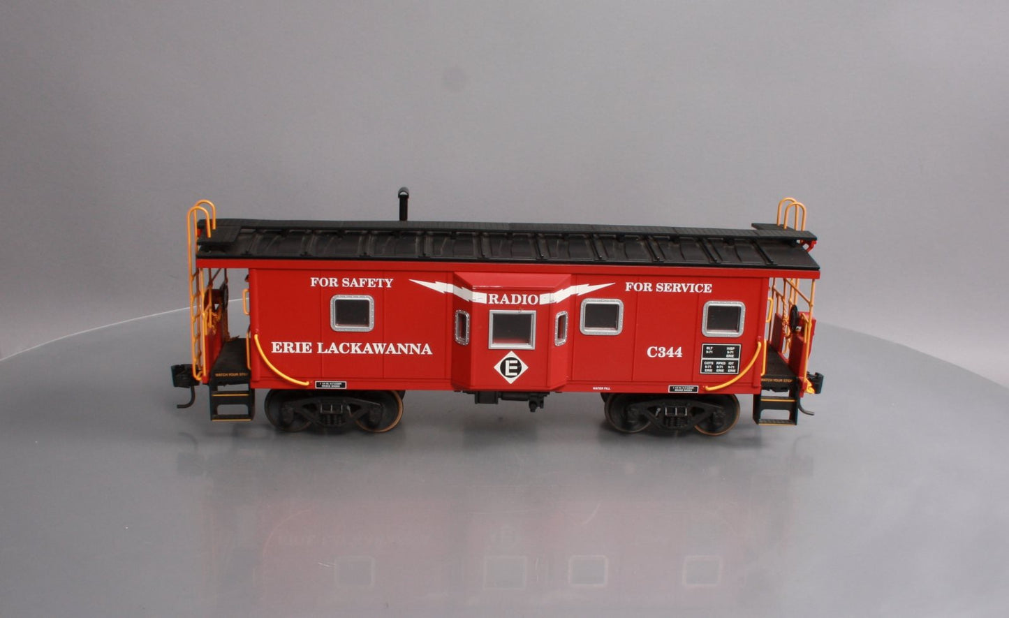 USA Trains 12060 G Erie Lackawanna Bay Window Caboose (Metal Wheels) LN/Box