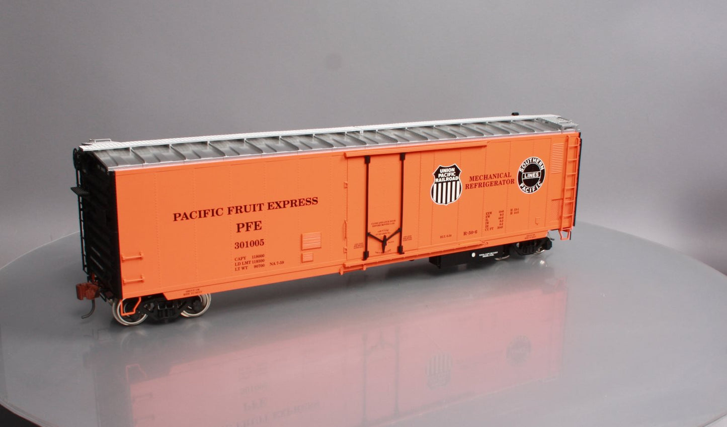 USA Trains R16708 G Pacific Fruit Express 50' Mechanical Refrigerator Car