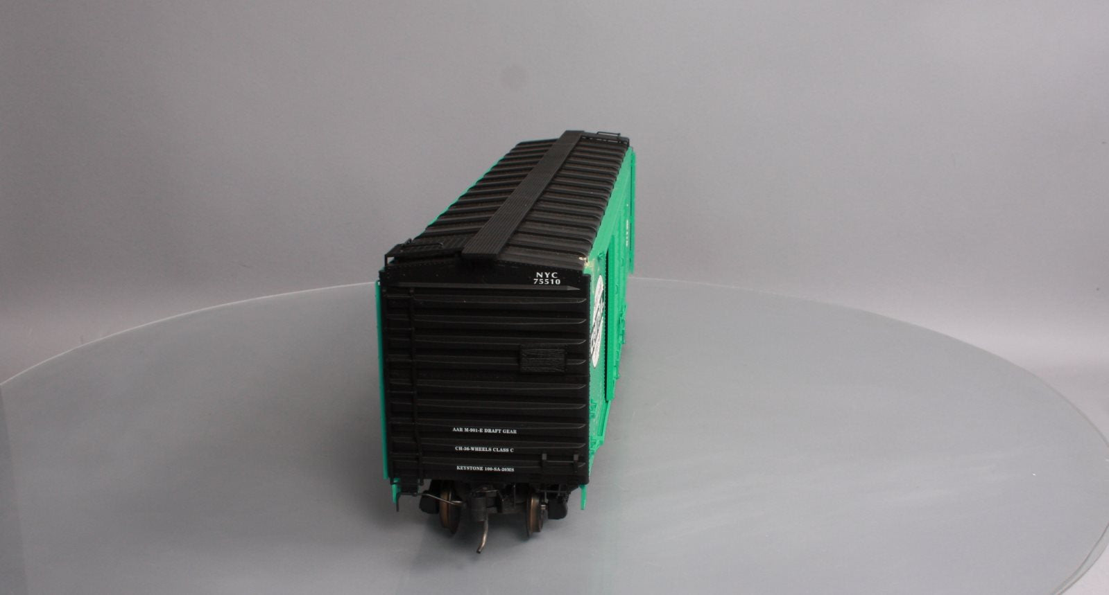 USA Trains R19310B G New York Central R/C Boxcar #75510