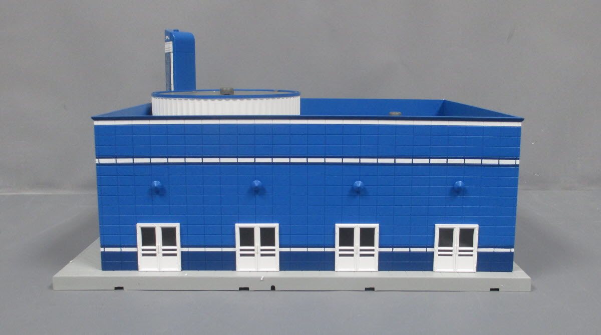 MTH 30-9040 O Gauge Assembled Greyhound Bus Station NIB
