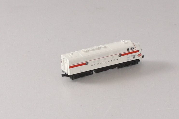 Kato 176-1314 N CB&Q EMD F3A Diesel Locomotive w/ Dual Headlights #9960C LN/Box