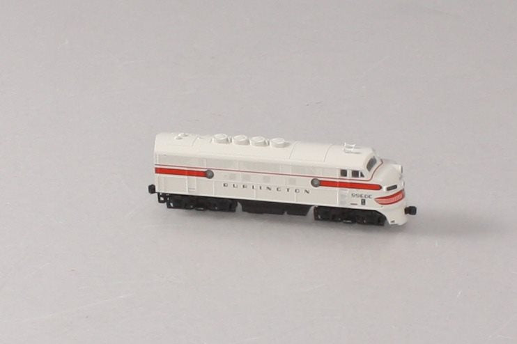Kato 176-1314 N CB&Q EMD F3A Diesel Locomotive w/ Dual Headlights #9960C LN/Box