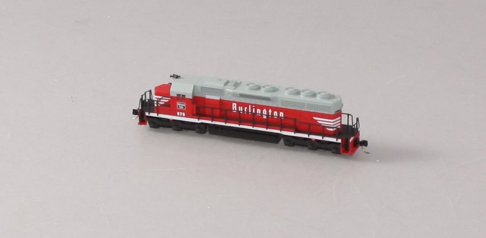 Kato 176-20N N CB&Q (Gray & Red) EMD SD40 Diesel Locomotive #875 LN/Box