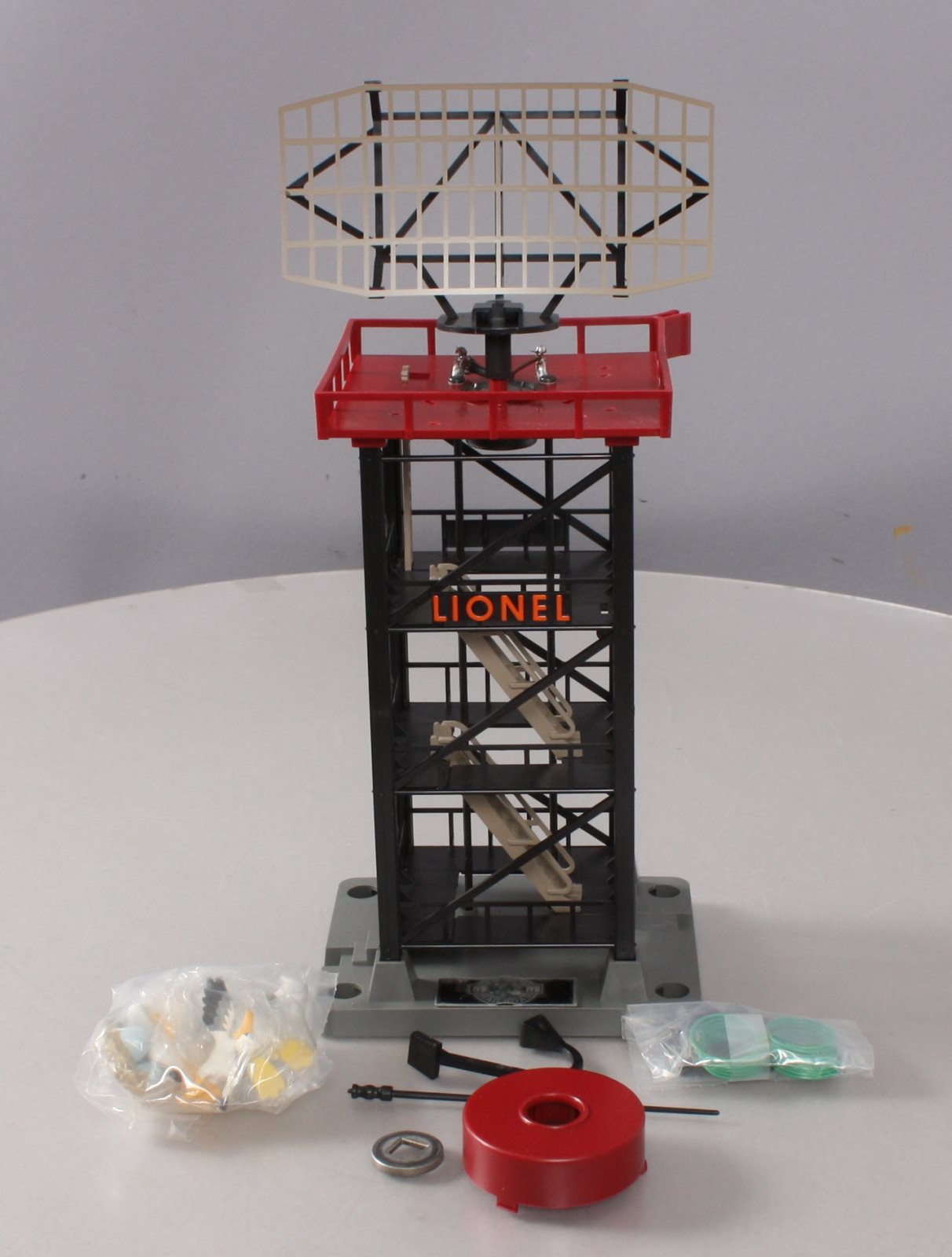 Lionel 6-12964 O Gauge Disney Donald Duck Radar Antenna LN/Box