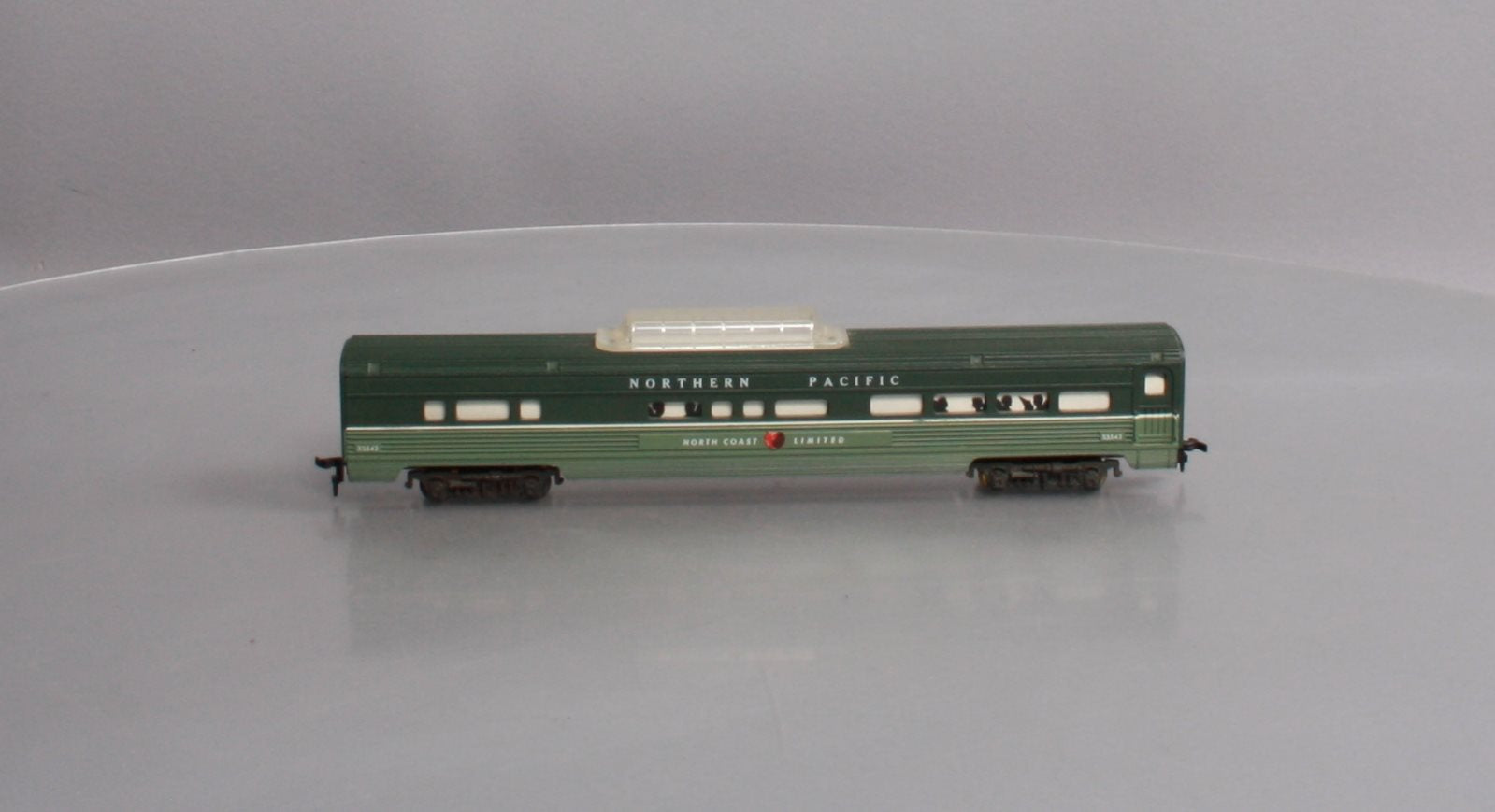 American Flyer 33542 HO Scale Northern Pacific Vista Dome Passenger Car EX