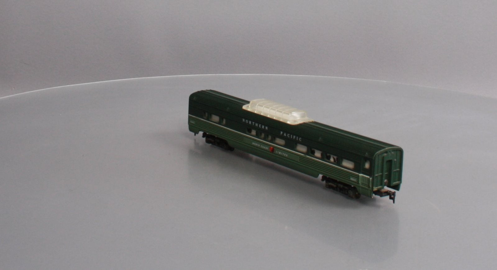 American Flyer 33542 HO Scale Northern Pacific Vista Dome Passenger Car EX