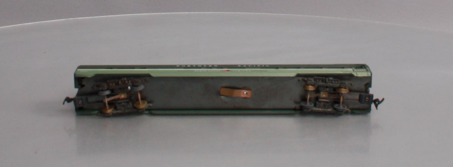 American Flyer 33542 HO Scale Northern Pacific Vista Dome Passenger Car EX