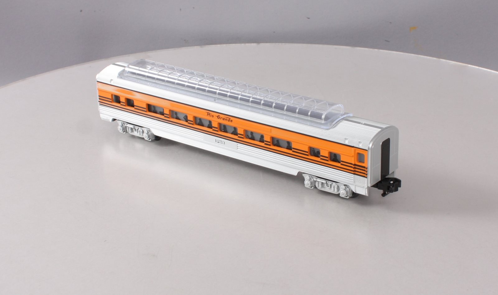 American Flyer 6-49943 S Gauge Rio Grand Streamliner Full Vista Dome Car #1253