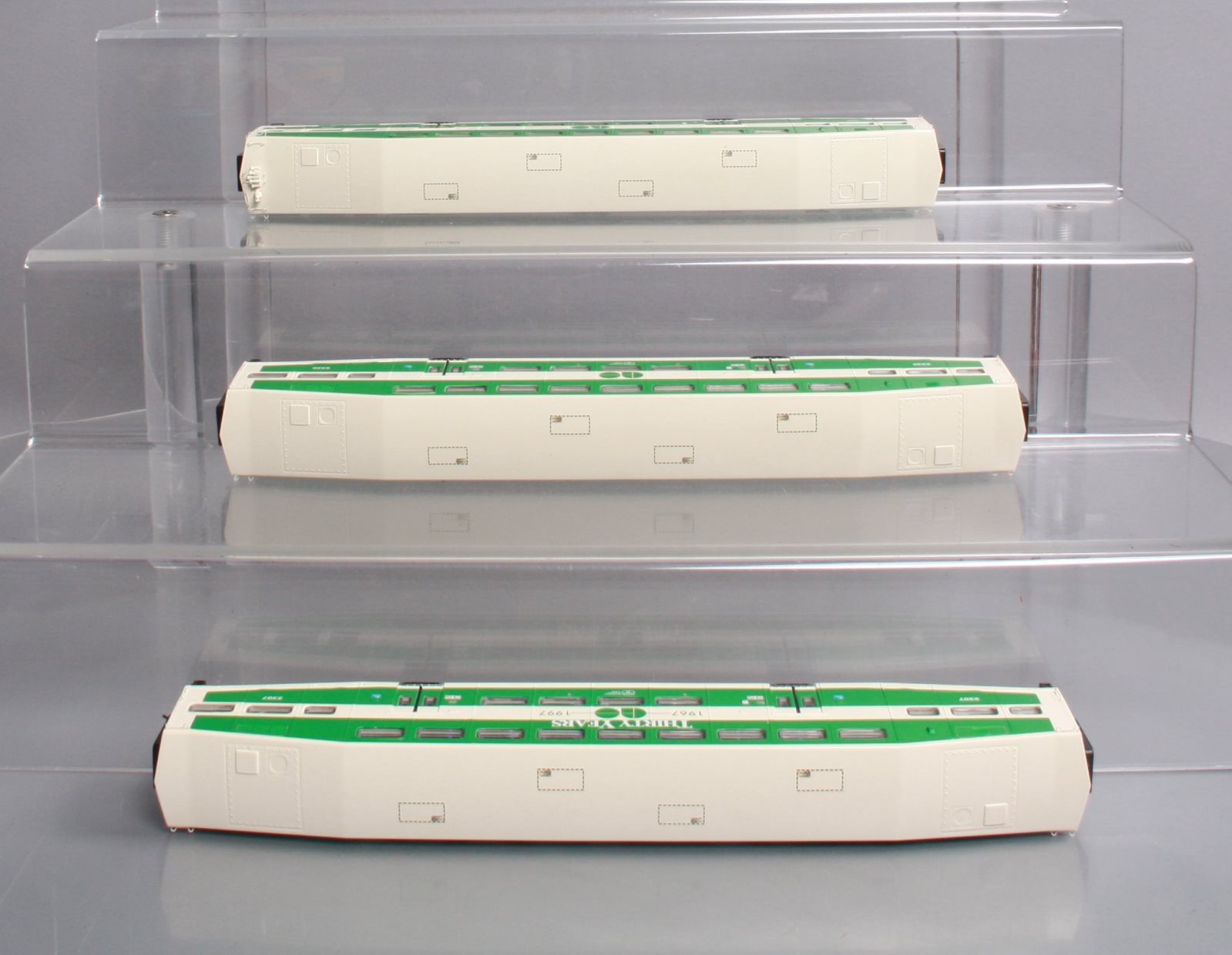 Athearn 2581 HO Scale GO Transit Bombardier Passenger Cars #200 #2307 #2330 LN/Box