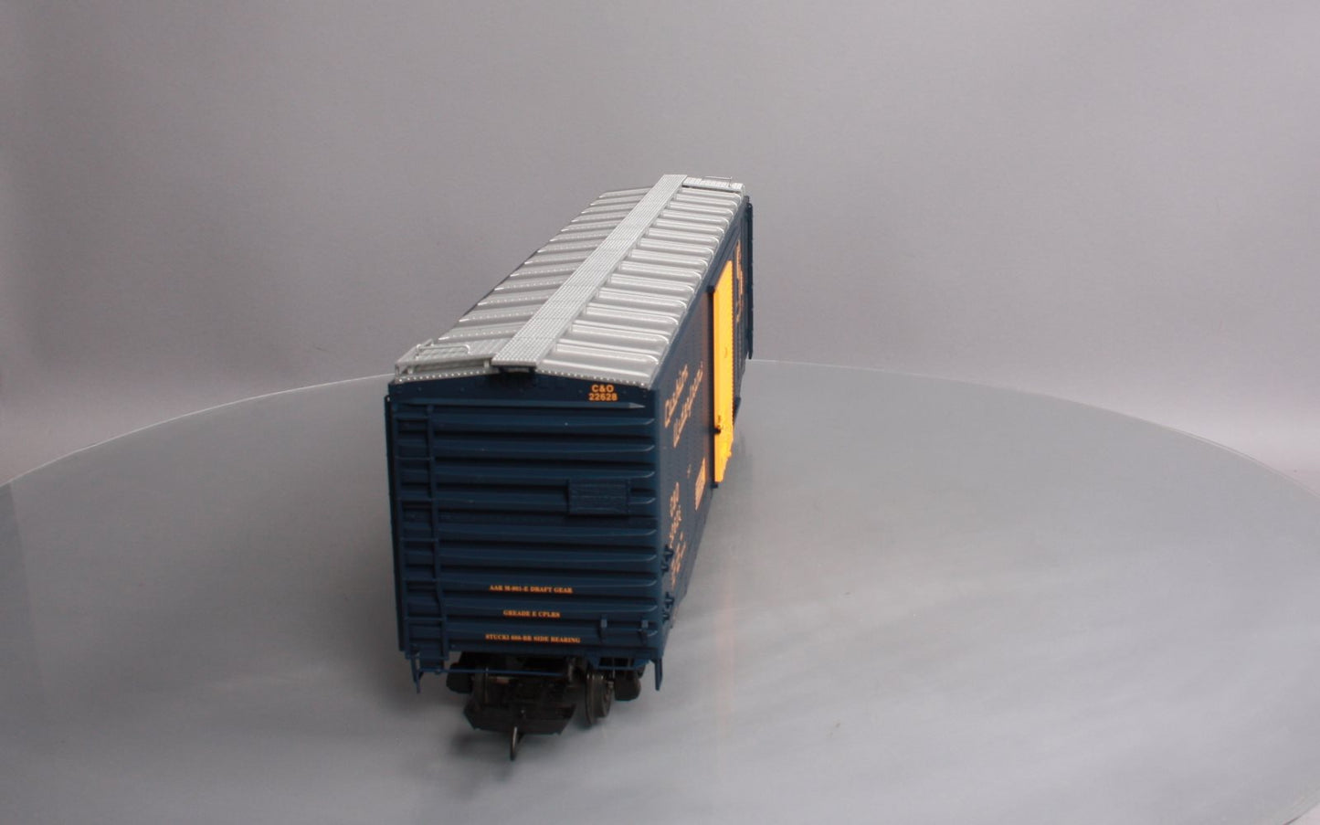 USA Trains 19306A G Chesapeake & Ohio 50' Boxcar