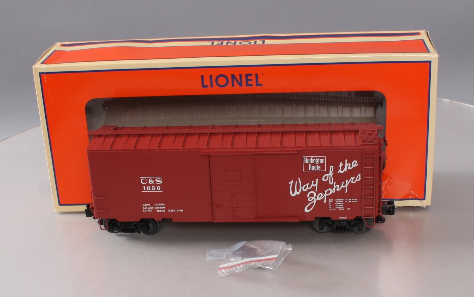 Lionel 6-83568 O Burlington Grain Door PS-1 Boxcar #1650 NIB