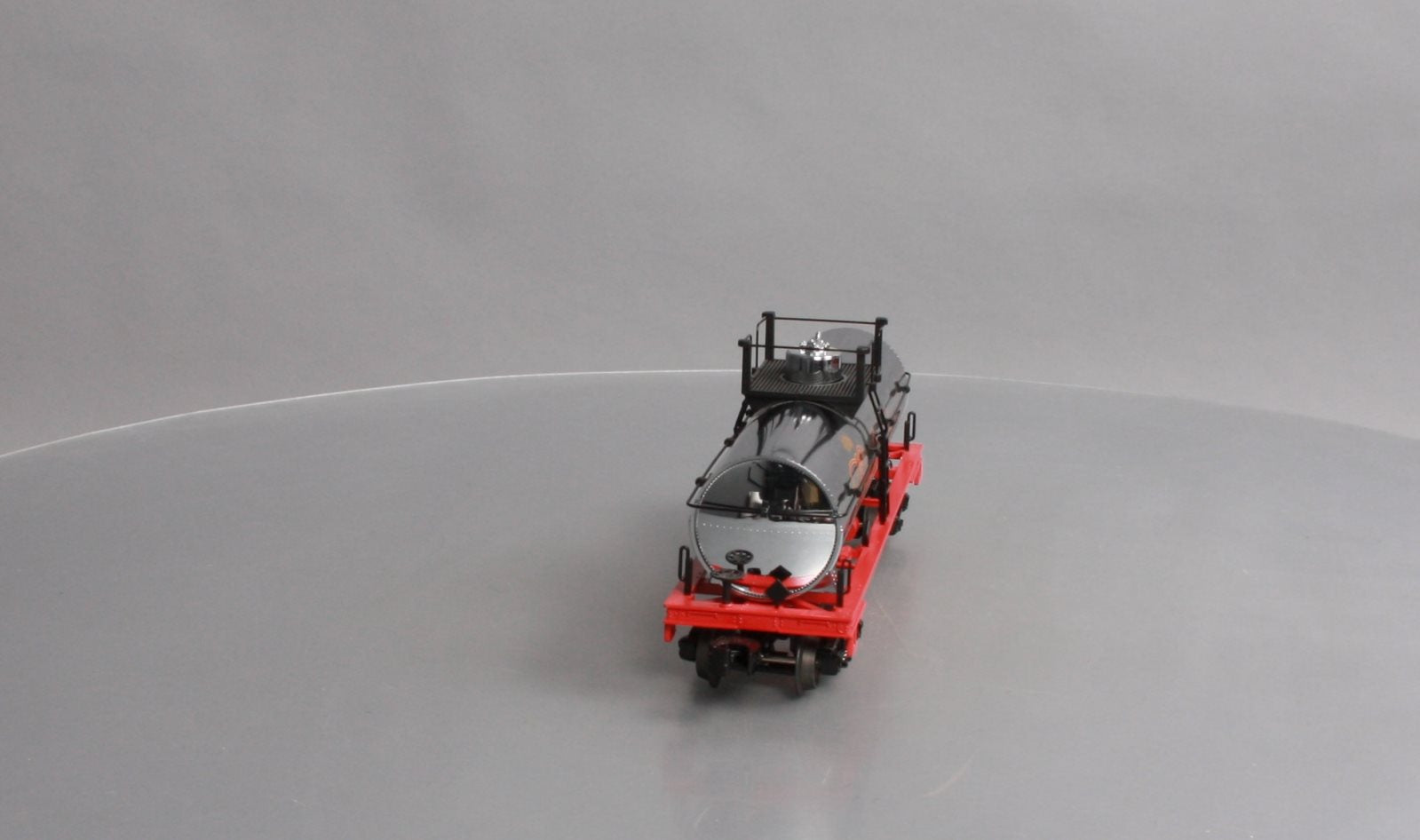 MTH 30-73240 O Budweiser Tank Car