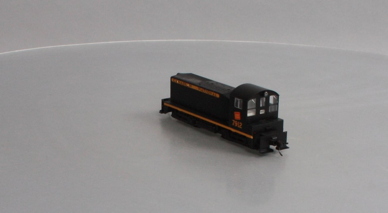 Kato 37-103 Canadian National NW2 Diesel Locomotive #7912 LN/Box