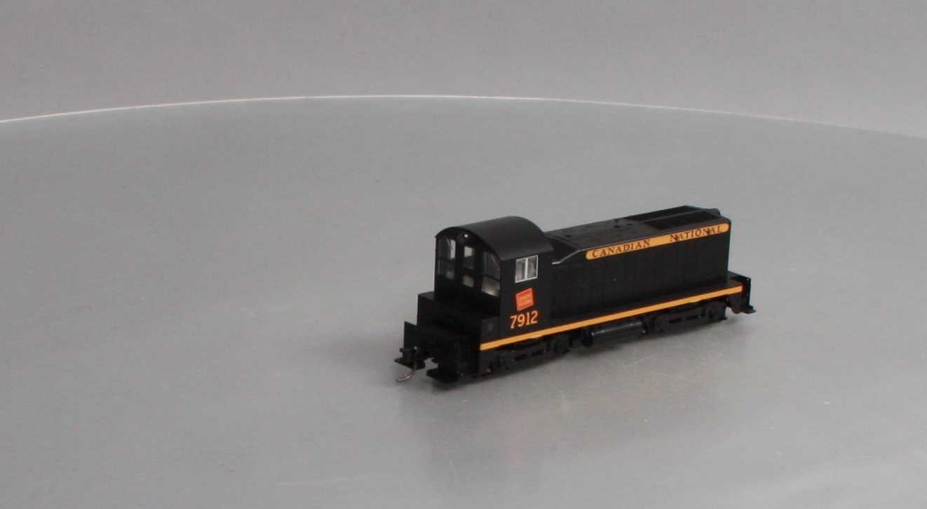 Kato 37-103 Canadian National NW2 Diesel Locomotive #7912 LN/Box