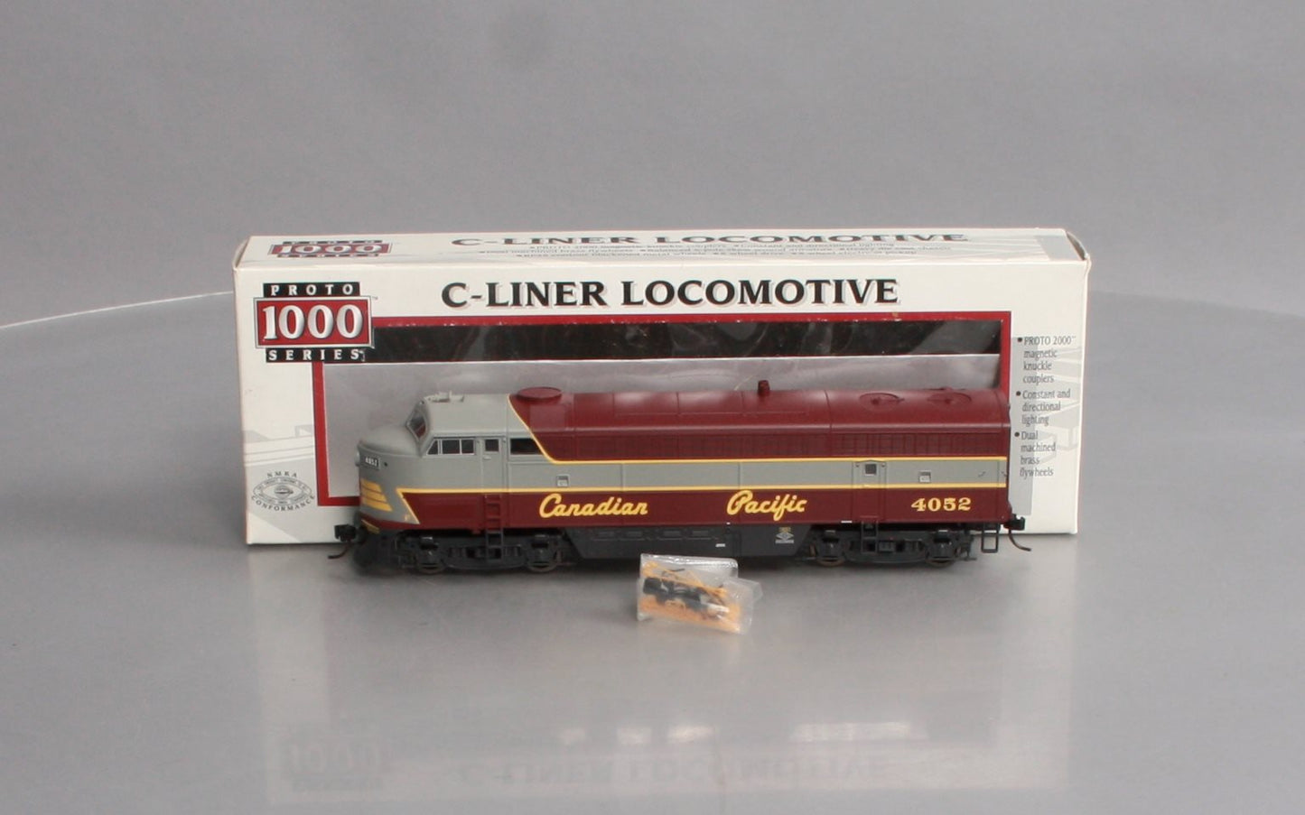 Proto 1000 500014 HO Canadian Pacific C-Liner Diesel Locomotive #4052 LN/Box