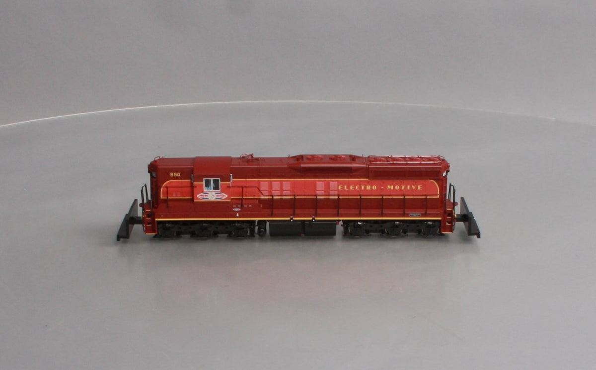 Proto 2000 920-47727 HO Scale EMD SD7/9 Diesel Locomotive #990 with Sound & DCC LN/Box