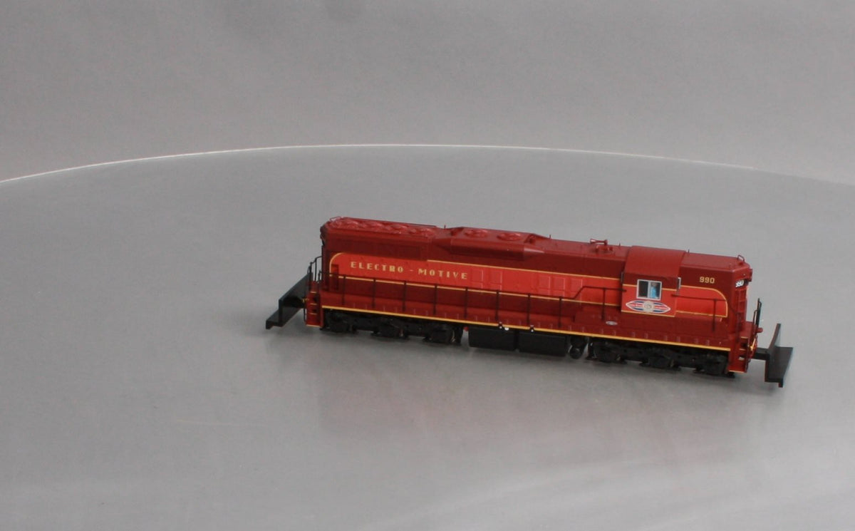 Proto 2000 920-47727 HO Scale EMD SD7/9 Diesel Locomotive #990 with Sound & DCC LN/Box