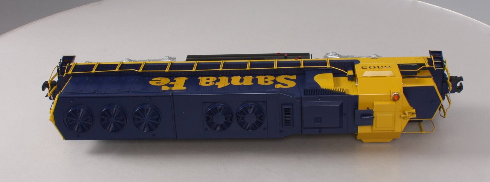 Lionel 6-85028 Santa Fe Legacy SD45 Diesel Locomotive with Bluetooth #5305