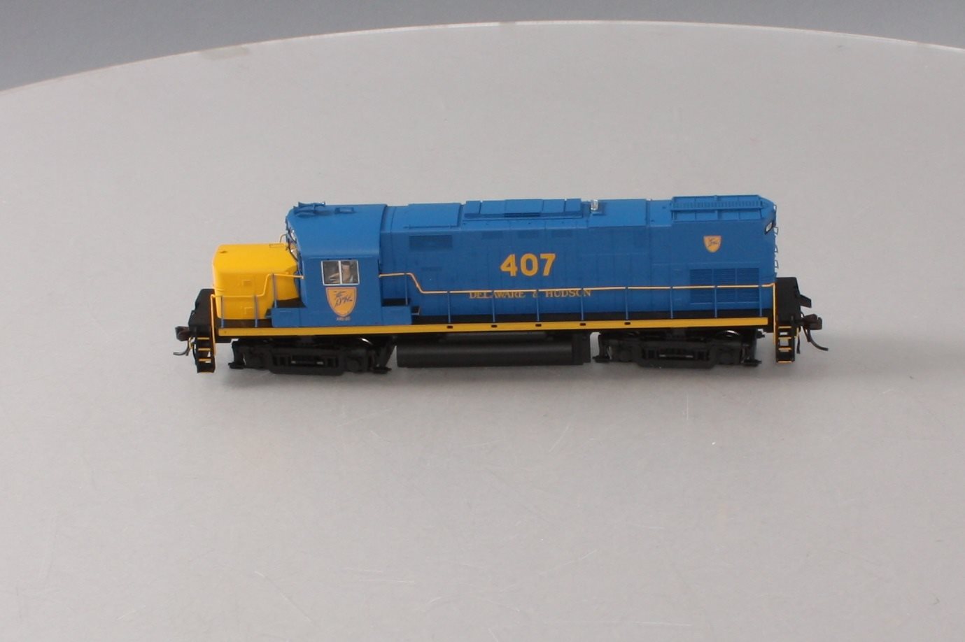 Atlas 10001190 HO Delaware & Hudson C420 Silver Locomotive #407