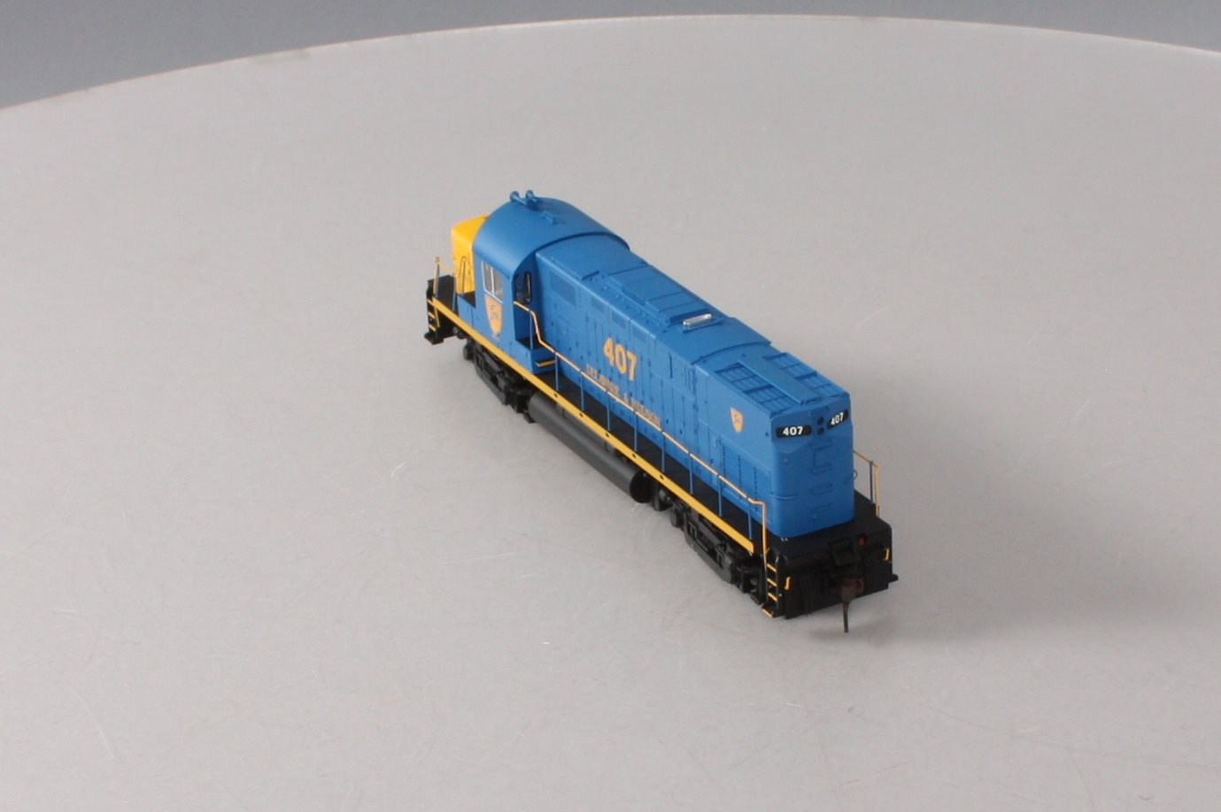 Atlas 10001190 HO Delaware & Hudson C420 Silver Locomotive #407