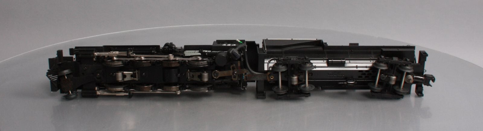 Lionel 6-28038 Union Pacific 2-8-0 Consolidation Steam Locomotive & Tender #324 EX/Box