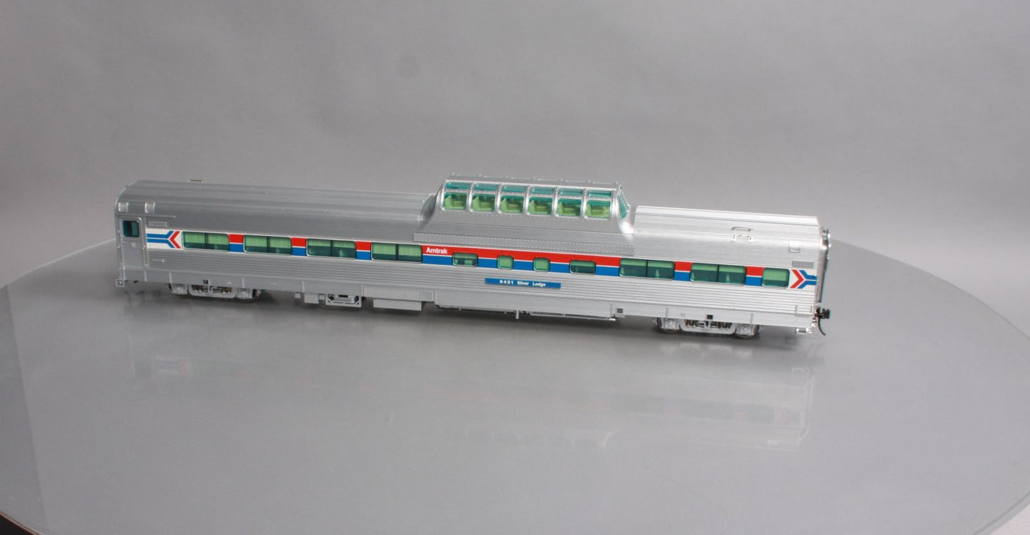 Atlas 30021541-1 Amtrak Streamlined Dome Chair Car w/o Conductor's Window