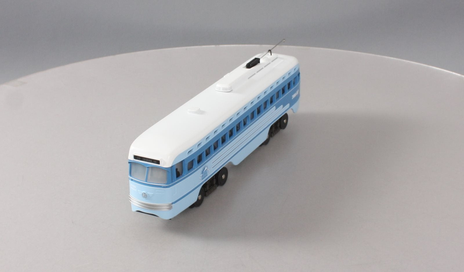MTH 20-80002H O Gauge PCC Electric Street Car w/PS1 #2000-DAP NIB