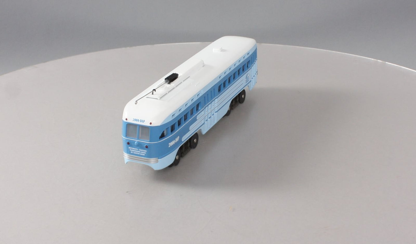 MTH 20-80002H O Gauge PCC Electric Street Car w/PS1 #2000-DAP NIB