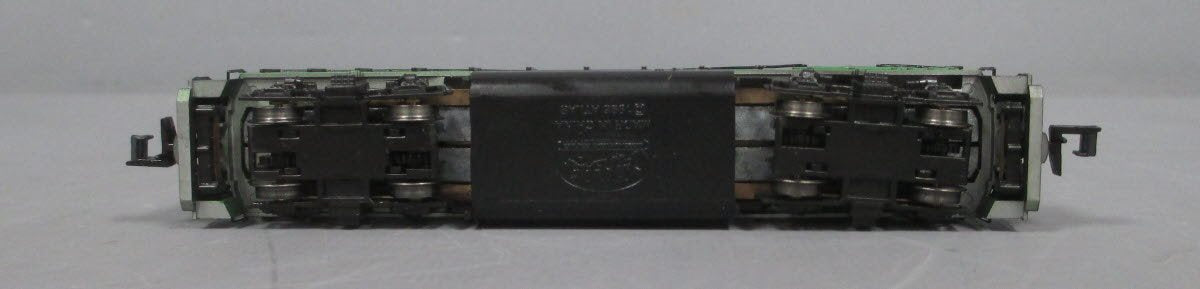 Atlas 48502 N Burlington Northern GP-40 Diesel Locomotive #3022 LN/Box