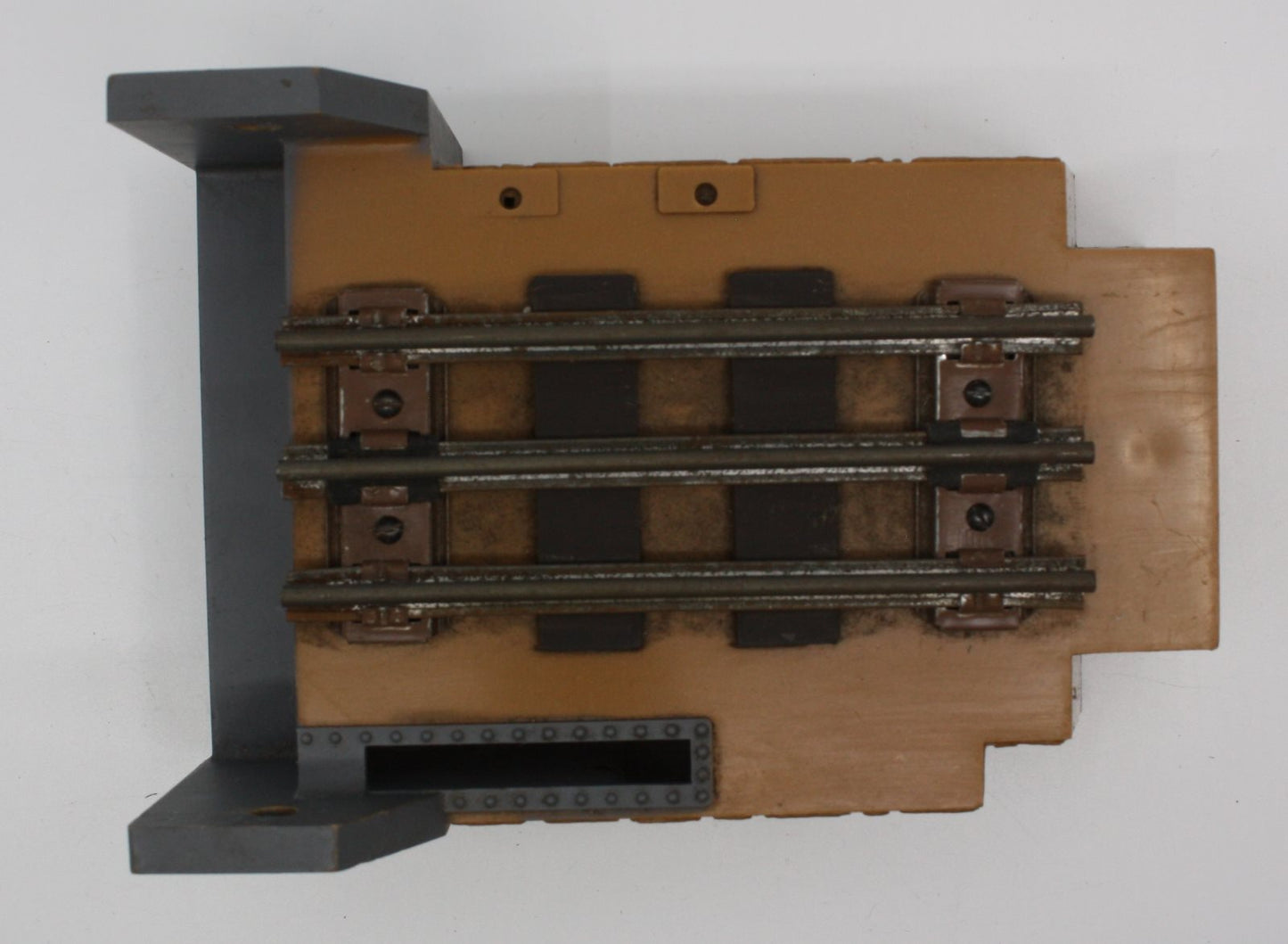 Lionel 2317-61X Drawbridge Tilt Bridge Pivot Base/Track Shell Only