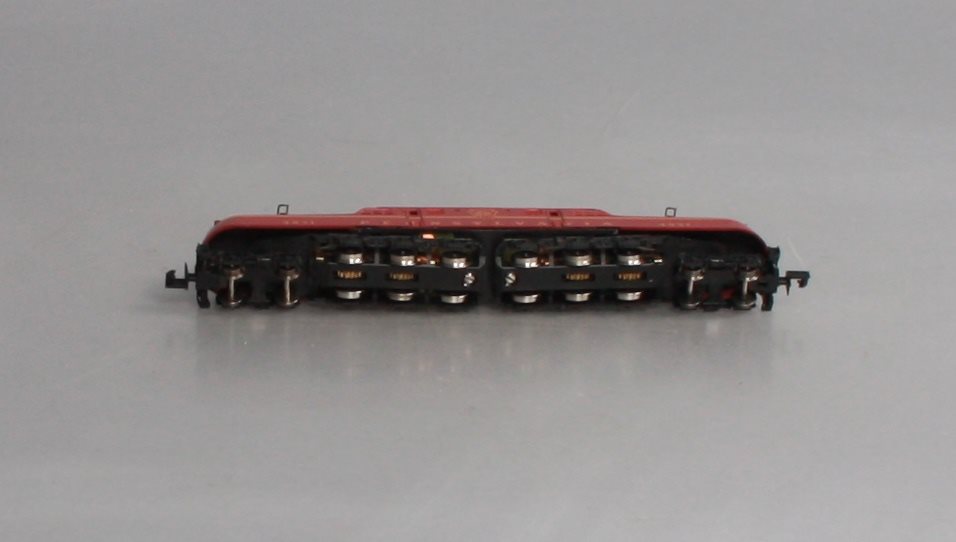 Arnold 5106 N Pennsylvania Tuscan 5-Stripe Electric Locomotive #4831 LN/Box
