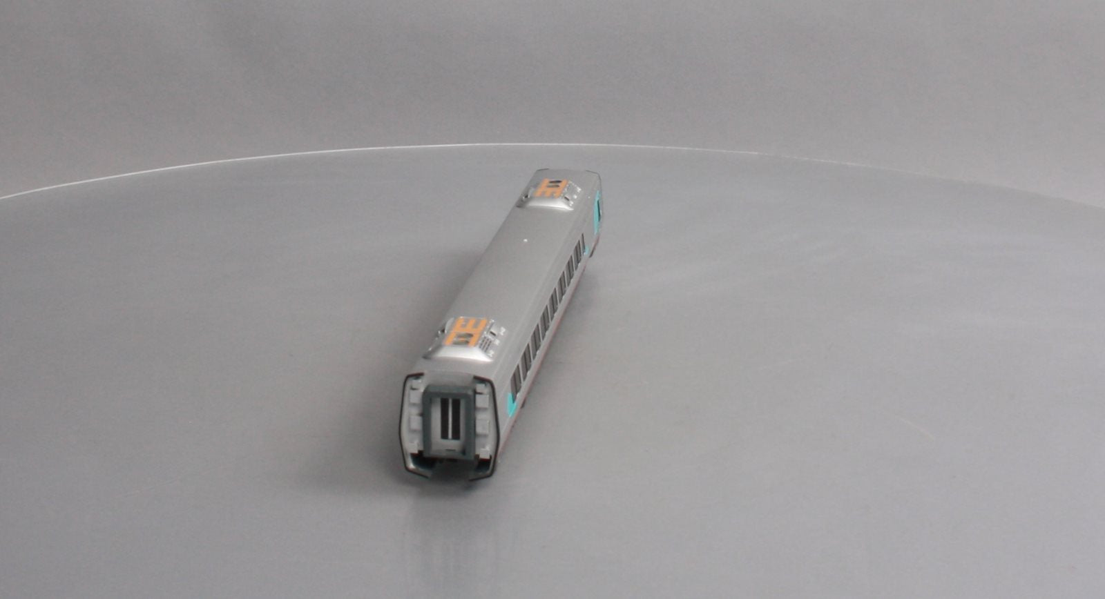 Bachmann 89944 HO Amtrak Acela Express End-Business Car #3409