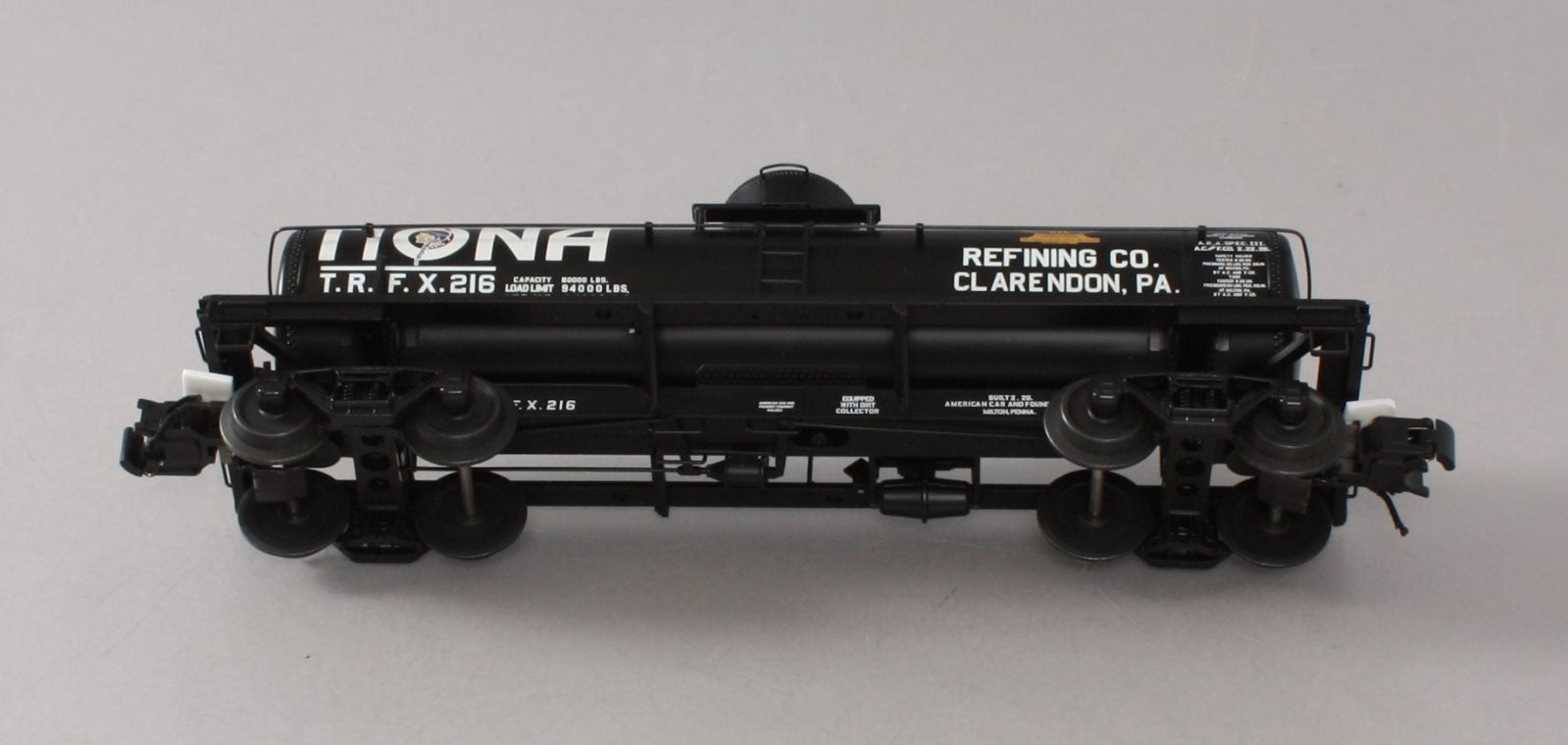 Atlas 3003828-1 O Gauge Tiona Refining Co. 8,000 Gallon Tank Car #216 (3-Rail) LN/Box