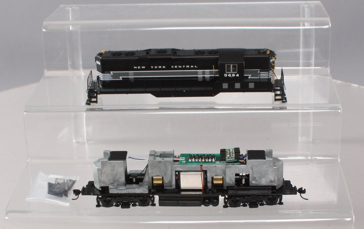 Proto 2000 23589 HO Scale NYC GP-7 Diesel Locomotive #5694 LN