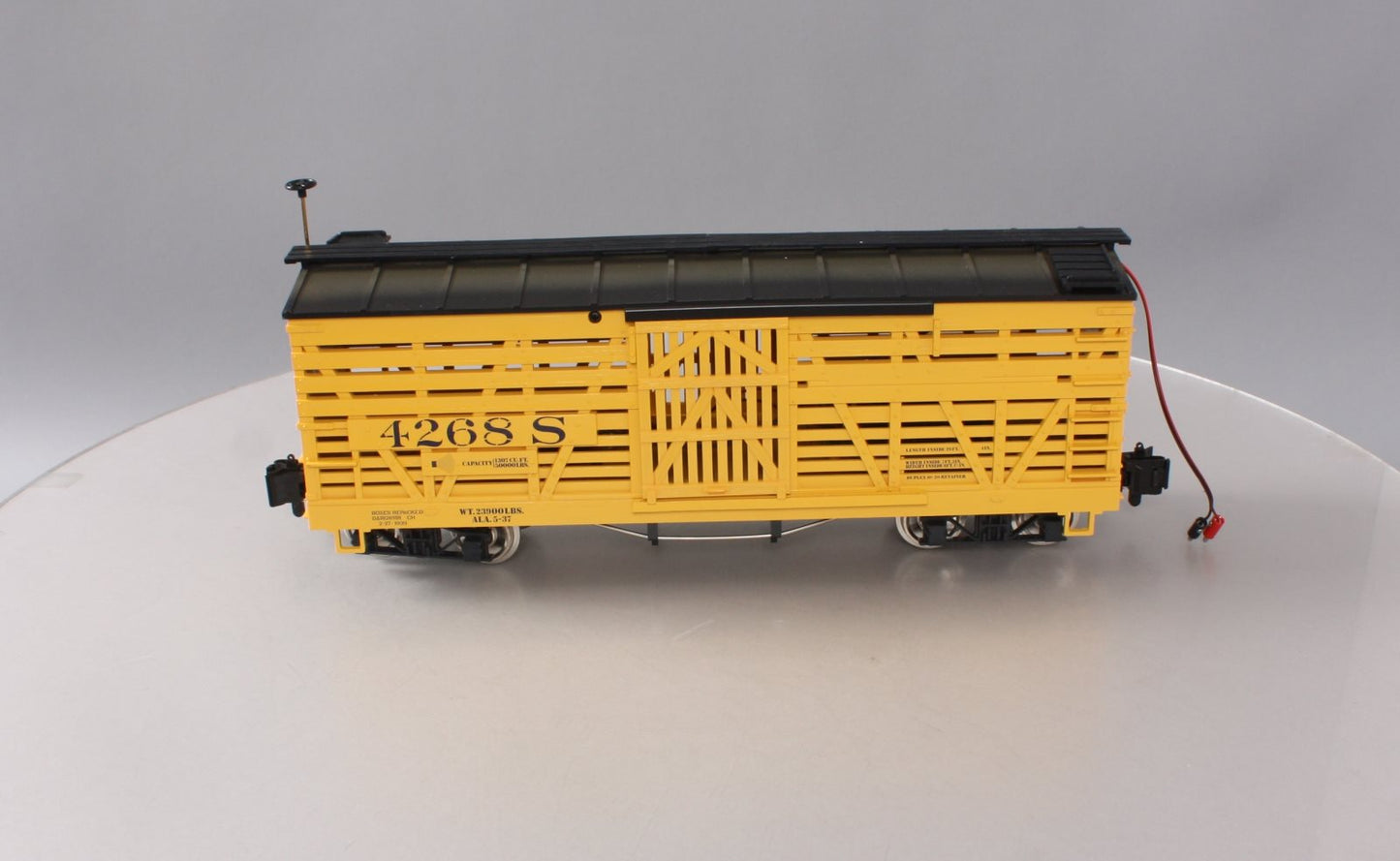 LGB 42682 G Scale D&RGW Stock Car w/Cattle Sound (Metal Wheels) LN/Box