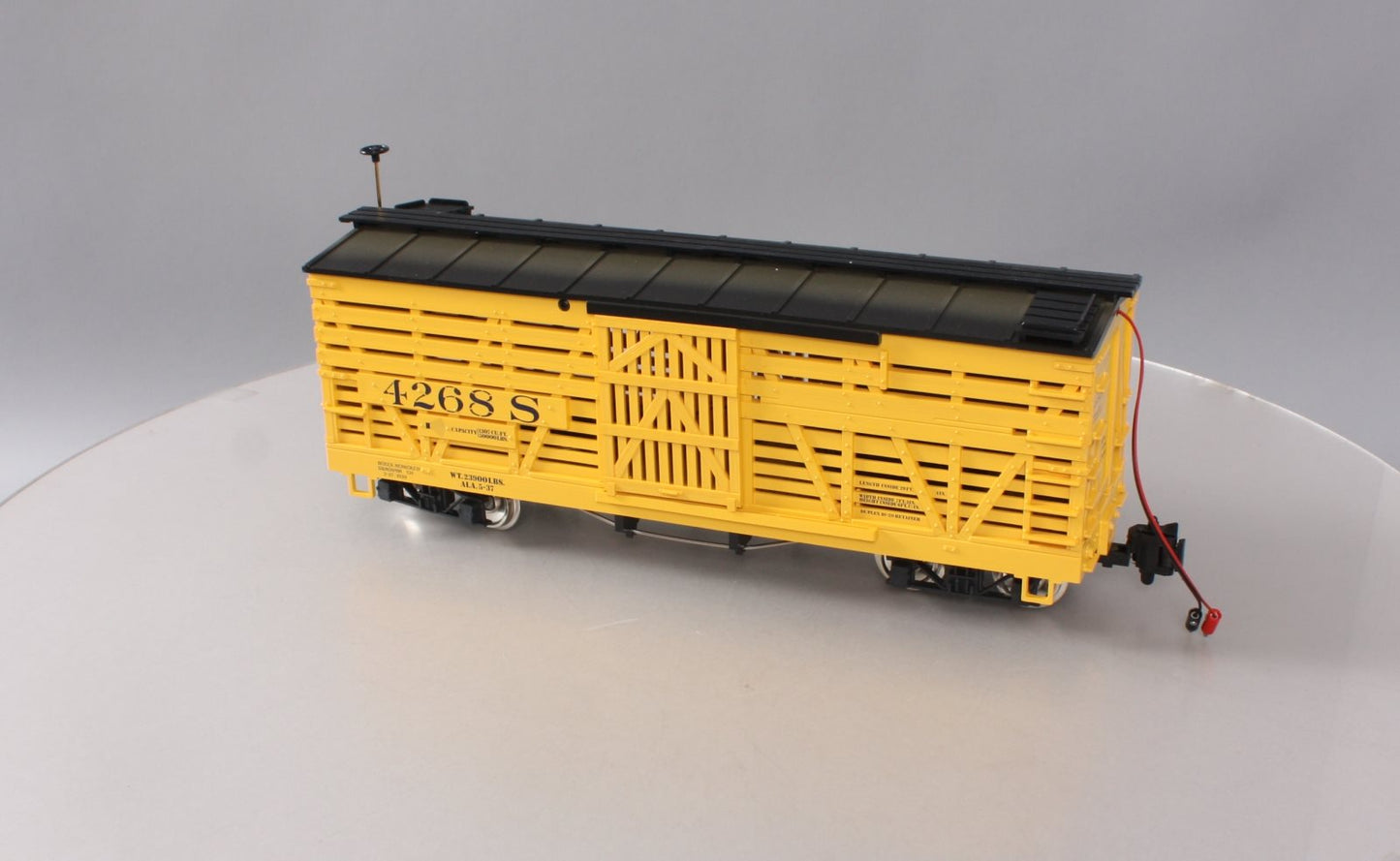 LGB 42682 G Scale D&RGW Stock Car w/Cattle Sound (Metal Wheels) LN/Box