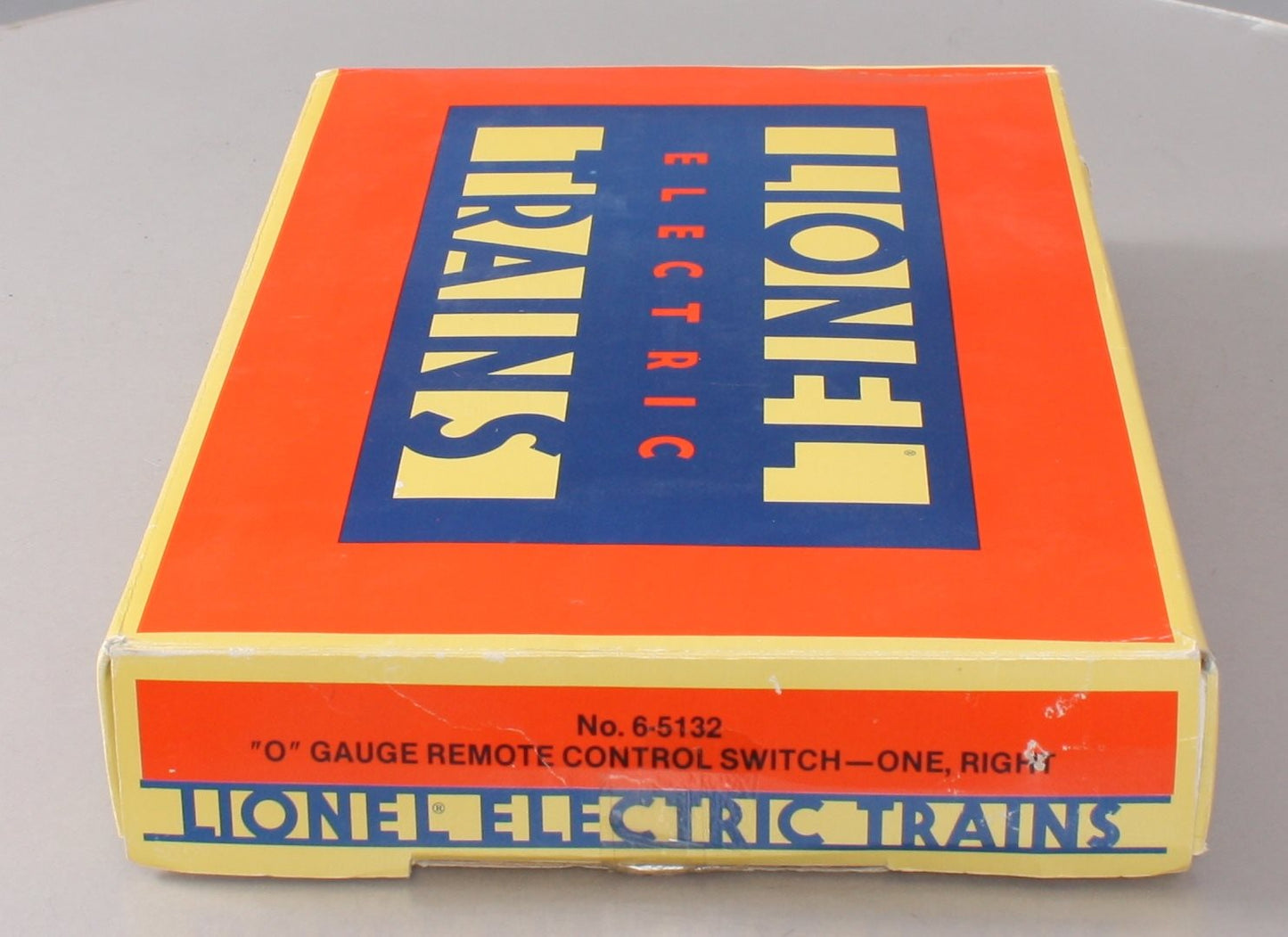 Lionel 6-5132 O Right Hand Remote Control Switch Turnout LN/Box